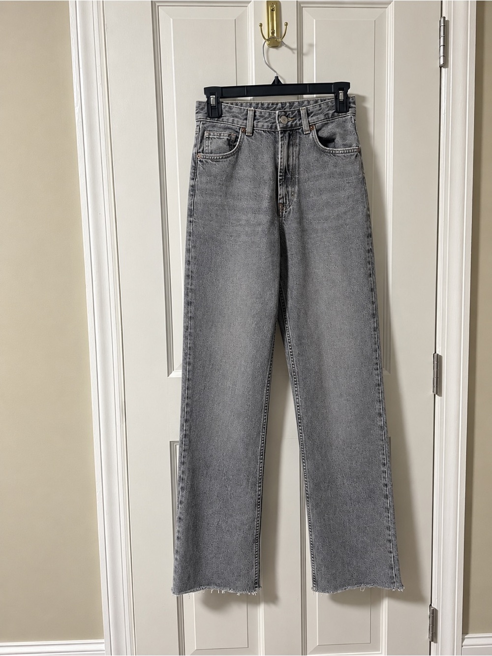 Zara High-Waist Straight Leg Women’s Jeans
